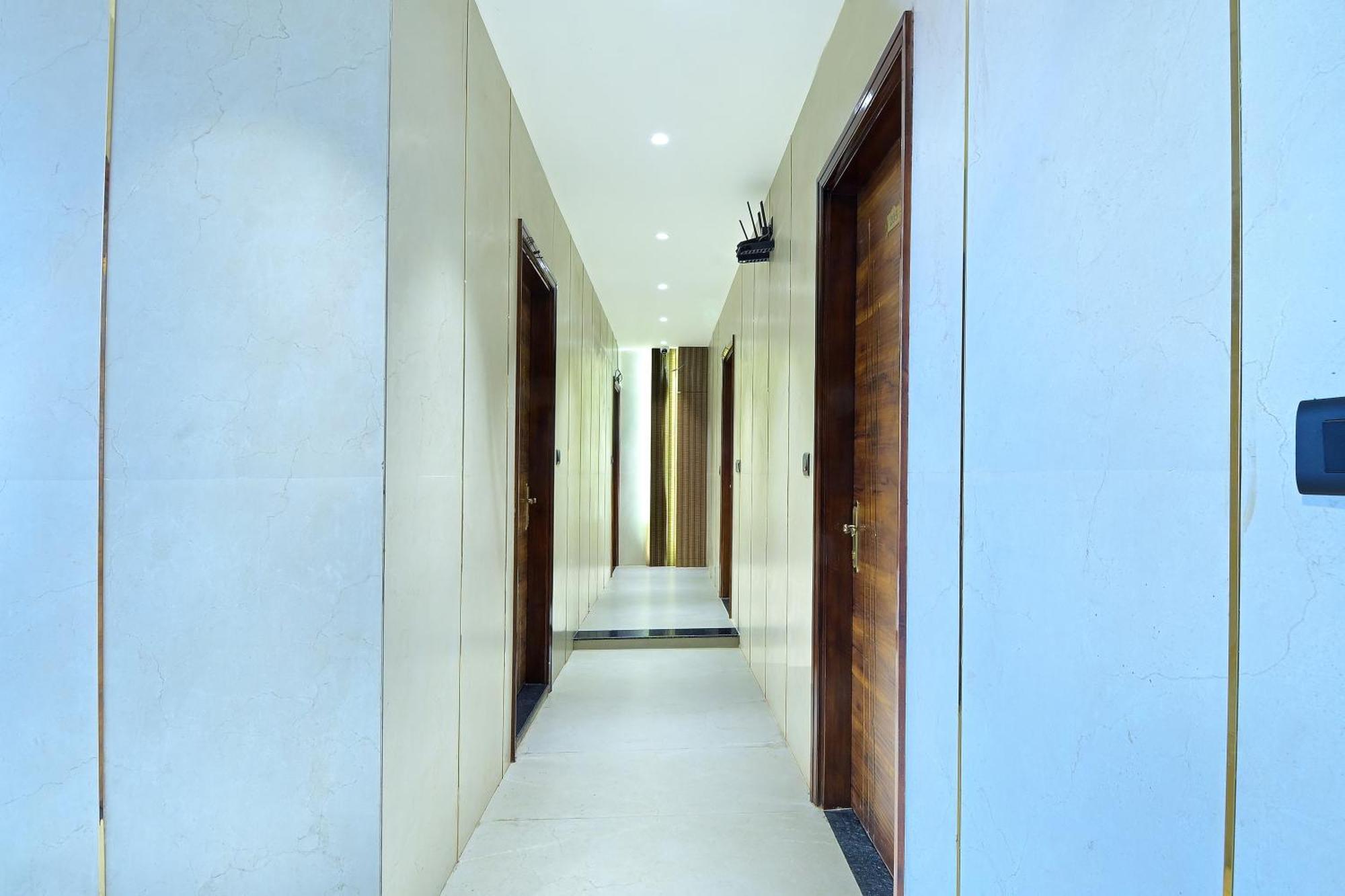 Hotel Nav Durga "2 Walking From New Delhi Railway Station" Экстерьер фото